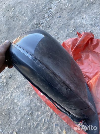 Зеркало на Ауди Q7