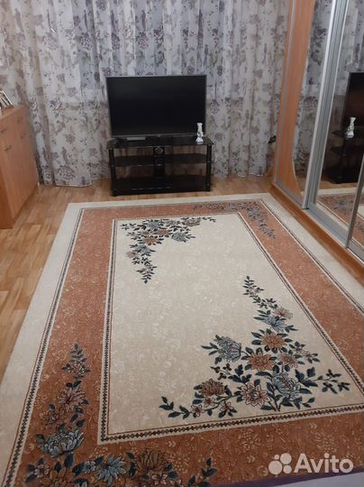 Ковер шерстяной