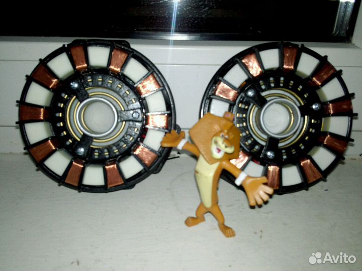 Железный человек. Реактор марк 1