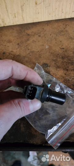 Датчик числа оборотов АКПП Киа Сид 2009 года