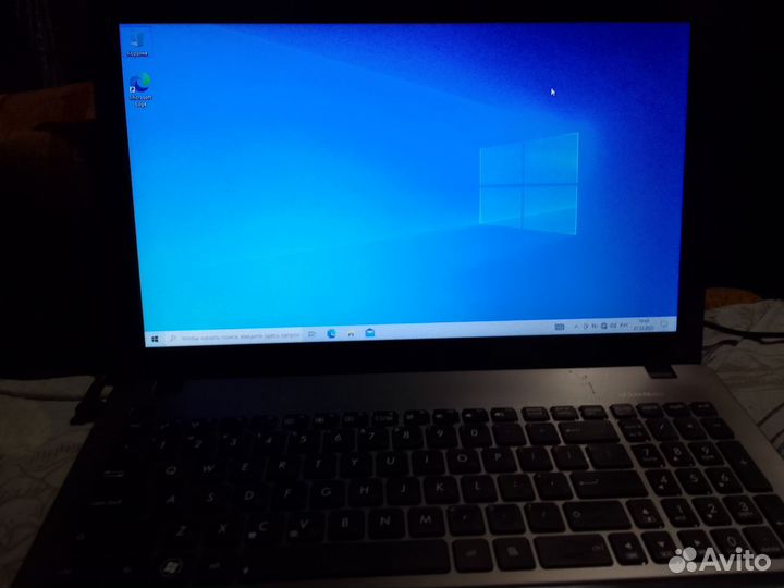 Ноутбук asus