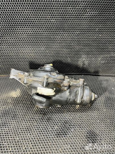 Передний редуктор BMW X5 e53 3.64