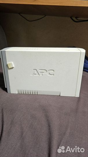 Бесперебойник APC back ups cs 500