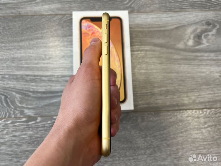 Телефон iPhone XR 128 gb