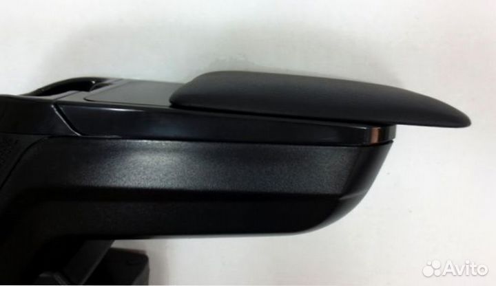 Подлокотник Renault Duster Nissan Terrano