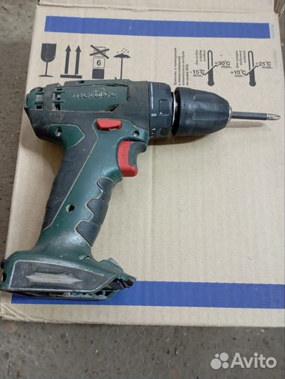 Шуруповерт Metabo BS 18 на запчасти