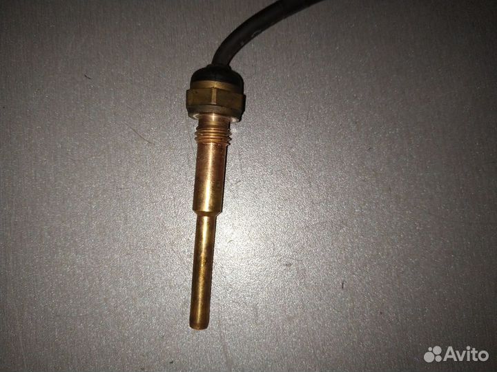 Датчик температуры бензин Zetec Форд Фокус 1