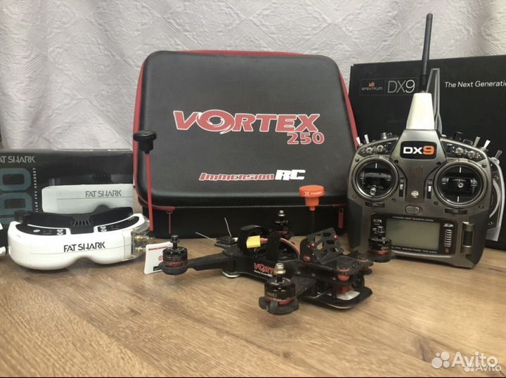 Квадрокоптер гоночный FPV дрон