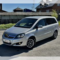 Opel Zafira 1.8 MT, 2011, 256 314 км, с пробегом, цена 770 000 руб.