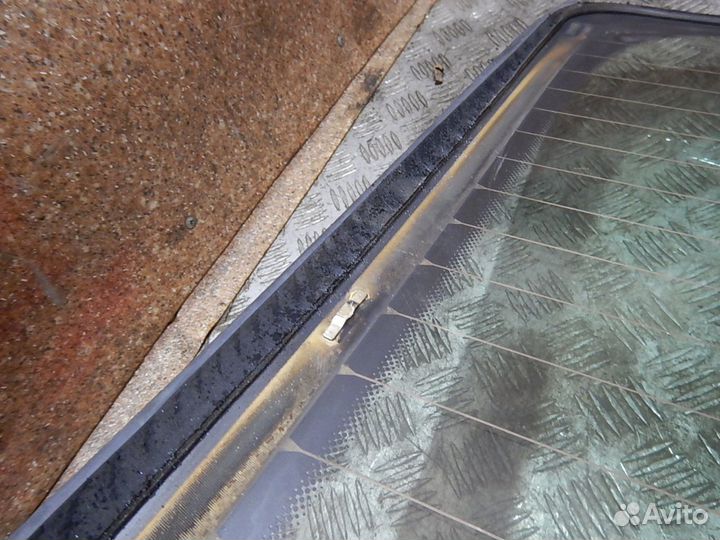 Стекло заднее, Ford -mondeo (00-07)