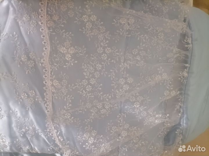 Продаётся конверт и одеялко на выписку