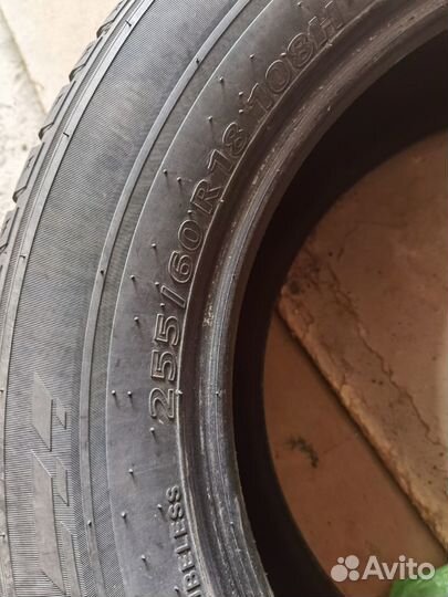 Kumho Crugen Premium KL33 255/60 R18