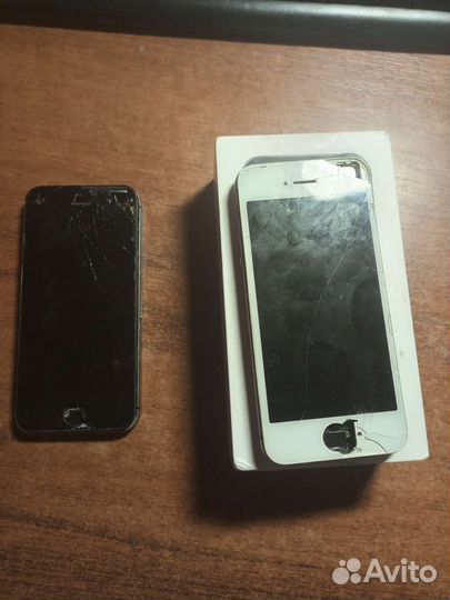 iPhone SE, 32 гб