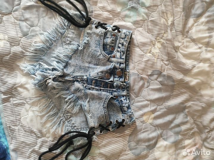 Продам шорты