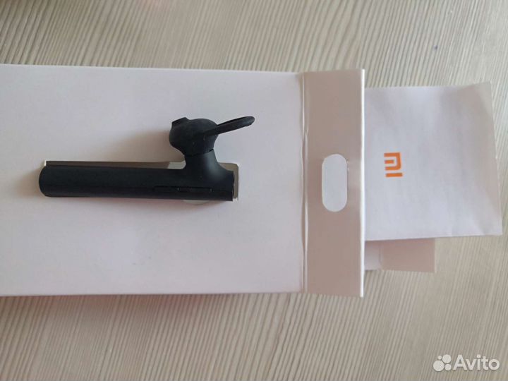 Bluetooth гарнитура xiaomi