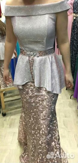 Вечернее платье
