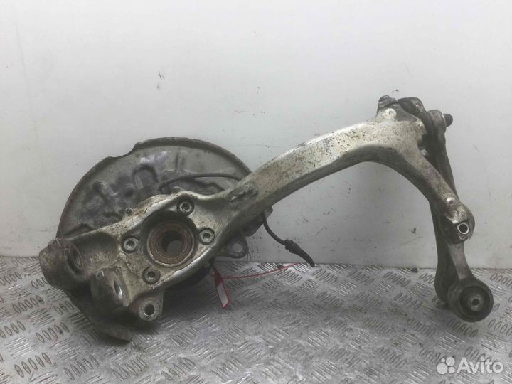 Ступица передняя правая Audi A4 Bfc