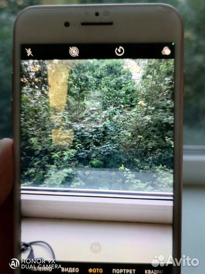 iPhone 8 Plus, 64 ГБ