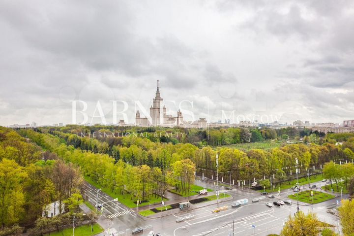 7-к. квартира, 420 м², 13/15 эт.