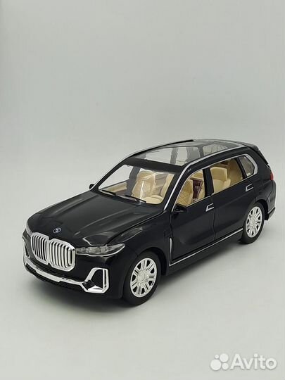 Коллекционные модели, металлическая машинка BMW X7