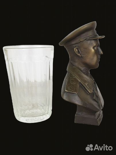 Бюст бронзовый 