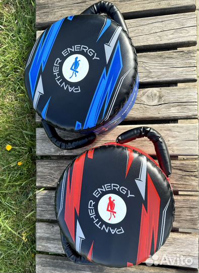 Тренерская подушка Макивара Лапы Тай-пэд