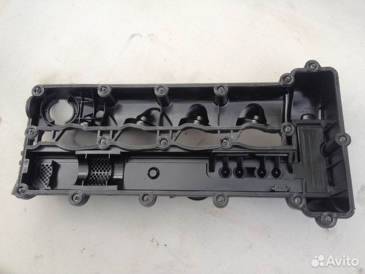 Клапанная крышка 651 Mercedes Sprinter w906 w211