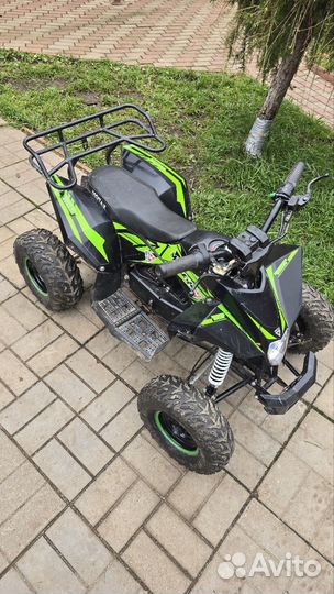 Детский электро квадроцикл Gekkon 1300Вт