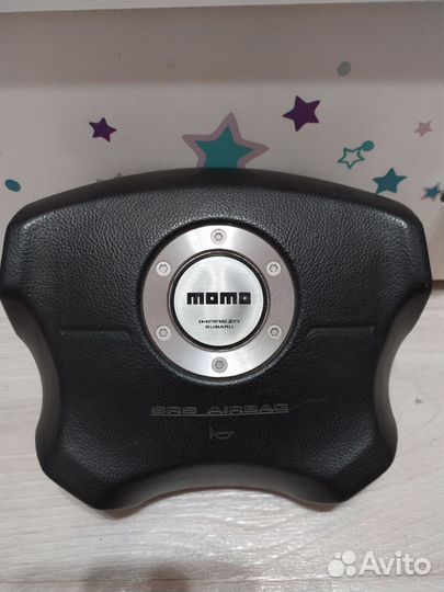 Подушка безопасности Momo