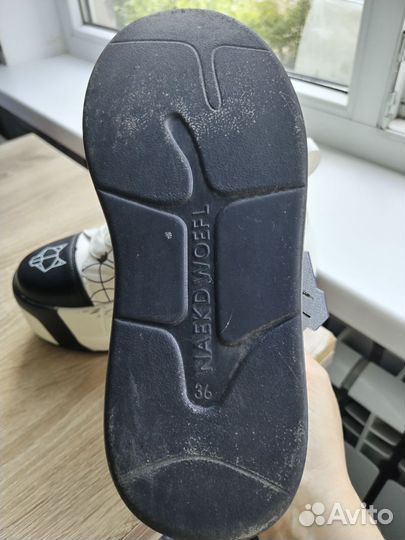 Кроссовки на девочку 36 размер