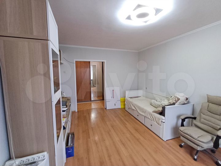 3-к. квартира, 68 м², 9/9 эт.