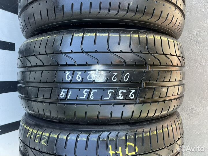 Pirelli P Zero 255/35 R19