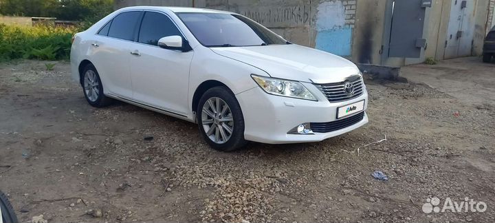 Toyota Camry, 2013