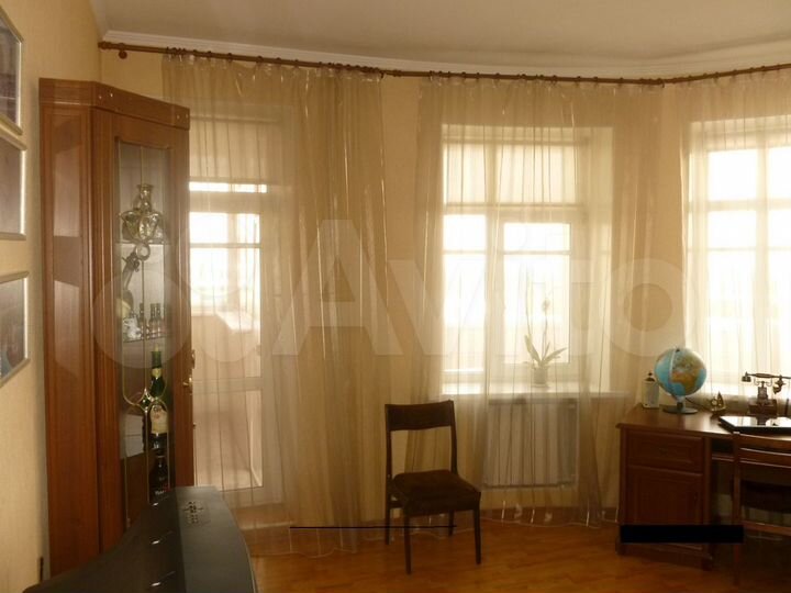 4-к. квартира, 154 м², 6/10 эт.