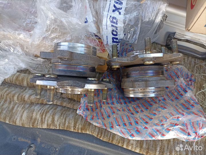 Ступичный узел Mitsubishi Pajero