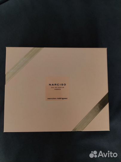 Коробка Narciso Rodriguez ambreе