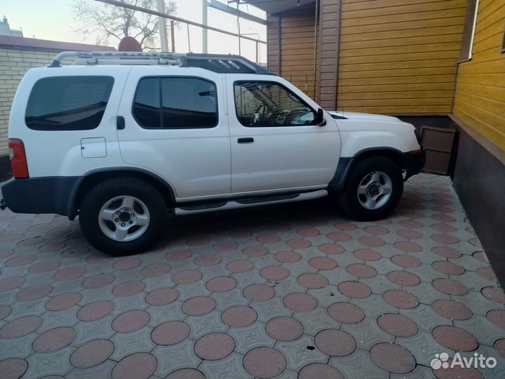 Nissan X-Terra 3.3 AT, 2004, 290 000 км