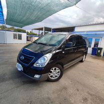 Hyundai H-1 2.5 AT, 2014, 87 000 км, с пробегом, цена 2 300 000 руб.