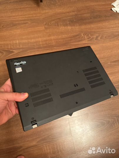 ThinkPad T14 R7 32gb 256ssd FHDips