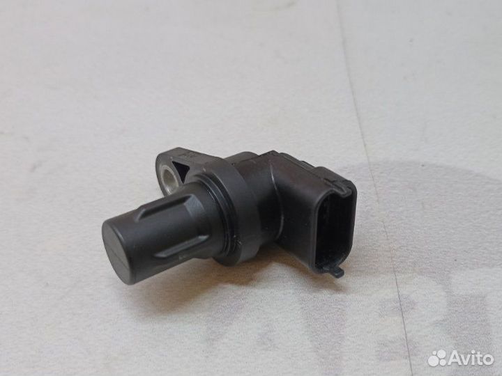 Датчик положения распредвала Porsche Cayenne Turbo