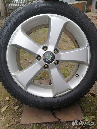 Зимние колёса r17 205/50 nokian Hakkapelitta 8