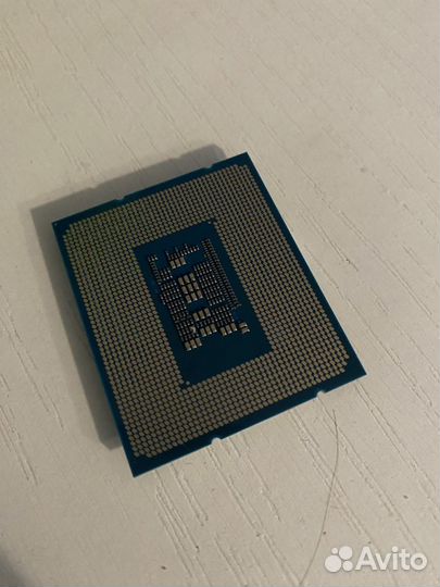 Процессор intel core I5 12400F