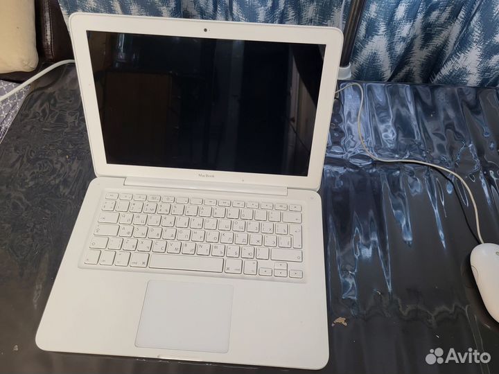 Apple MacBook 2009