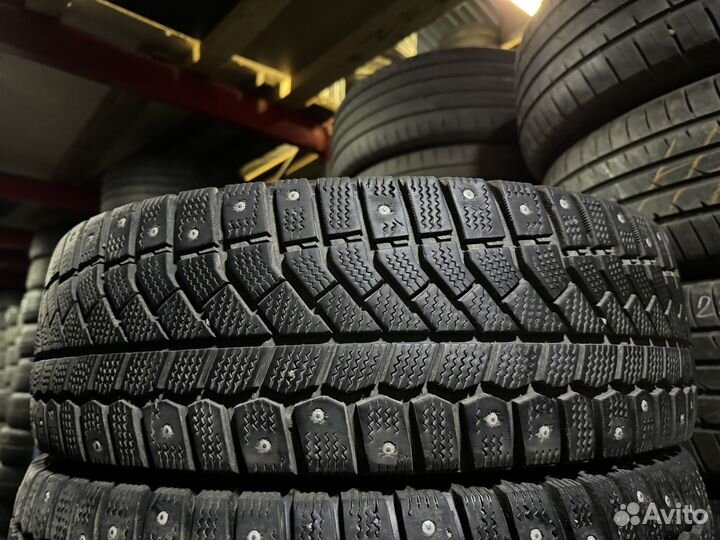 Viatti Brina Nordico V-522 195/65 R15 91T