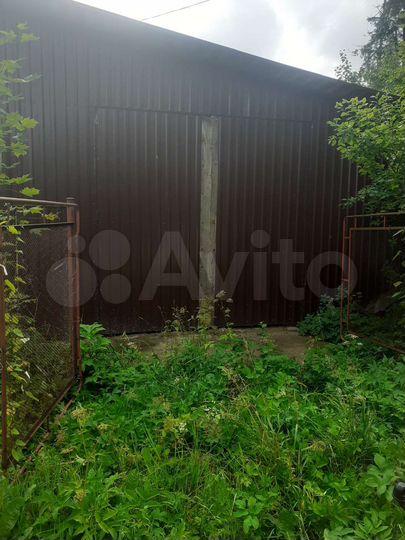 Гараж, > 30 м²