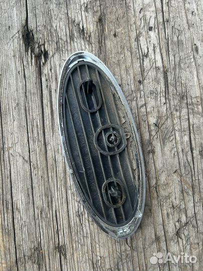 Значок богажника ford focus 2