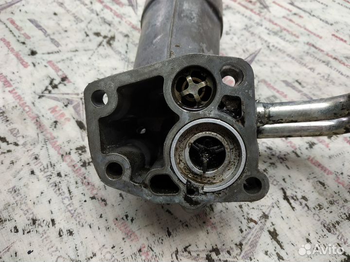 Корпус масляного фильтра m104 Mercedes