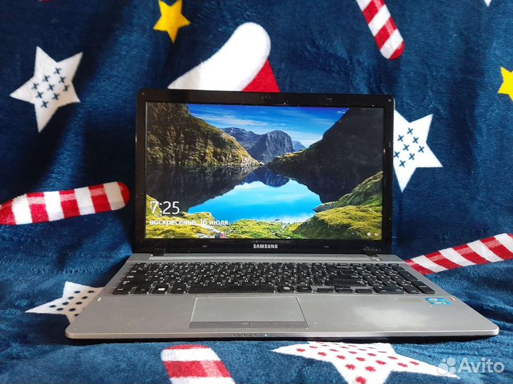 Ноутбук Samsung i5
