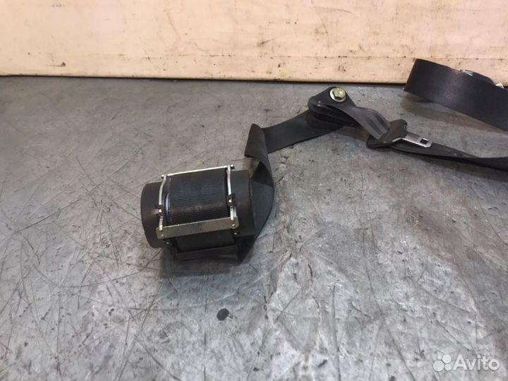 Ремень безопасности передний правый Renault