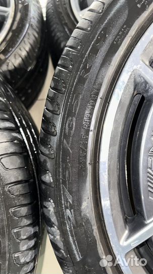 Pirelli Cinturato P7 All Season 245/40 R19 и 275/35 R19